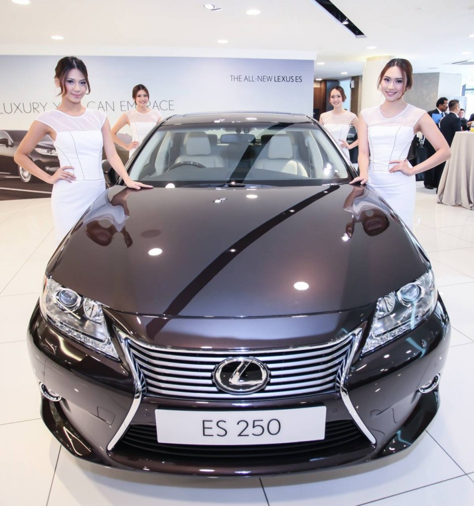 All-New Lexus ES