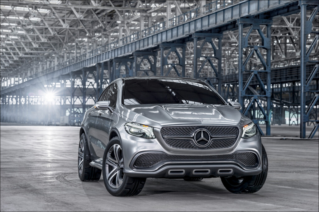 Mercedes Concept Coupe SUV14