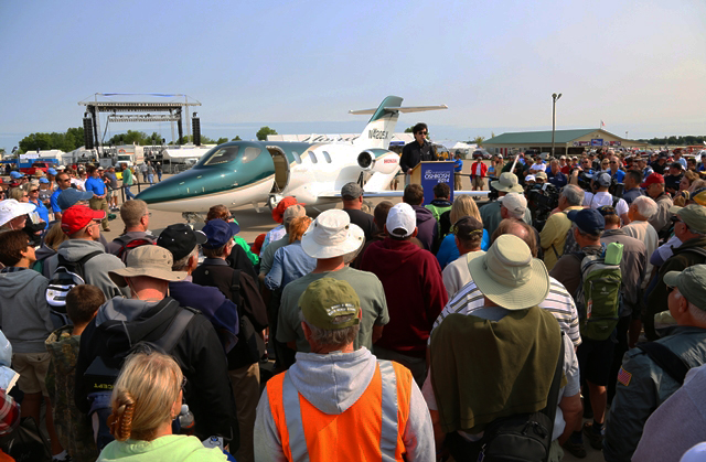 First Production HondaJet Makes Public Debut at EAA AirVenture O