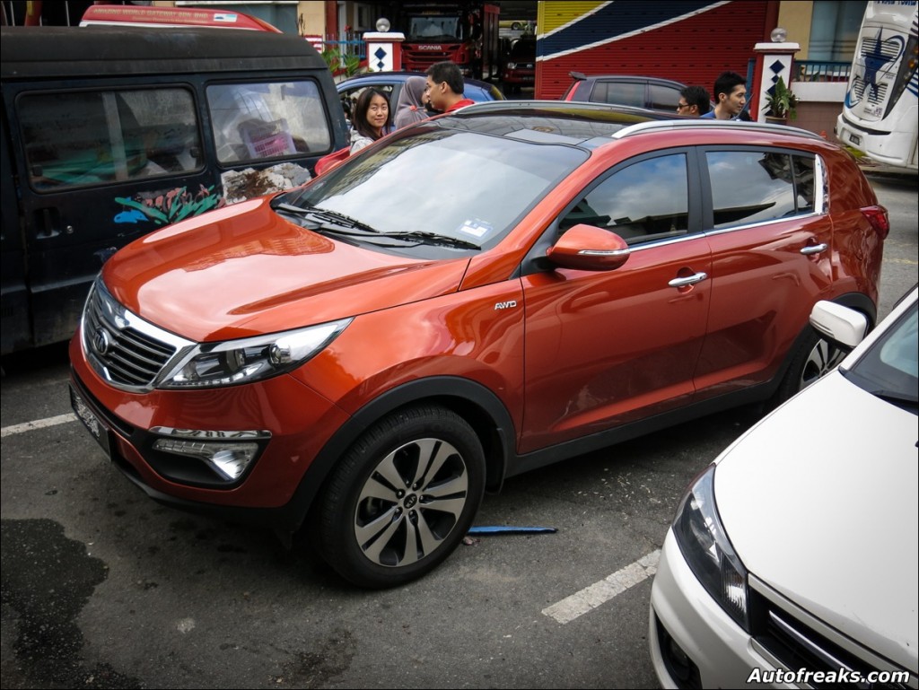 KIA_Sportage-002