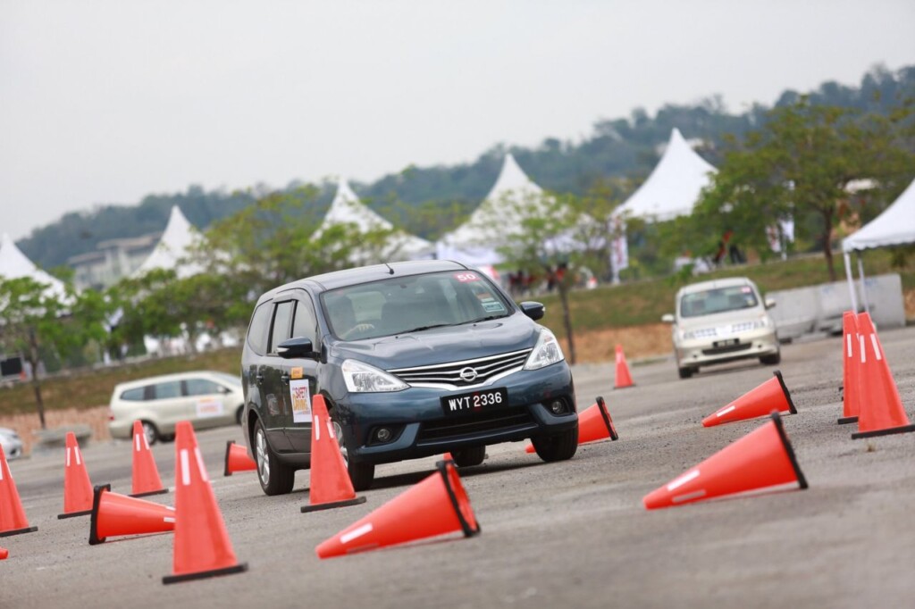 06 Nissan Safety Driving Experience_Accident Avoidance