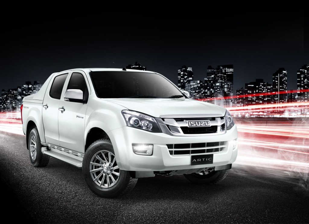 Isuzu D-Max Artic arrives in stunning pearl white 
