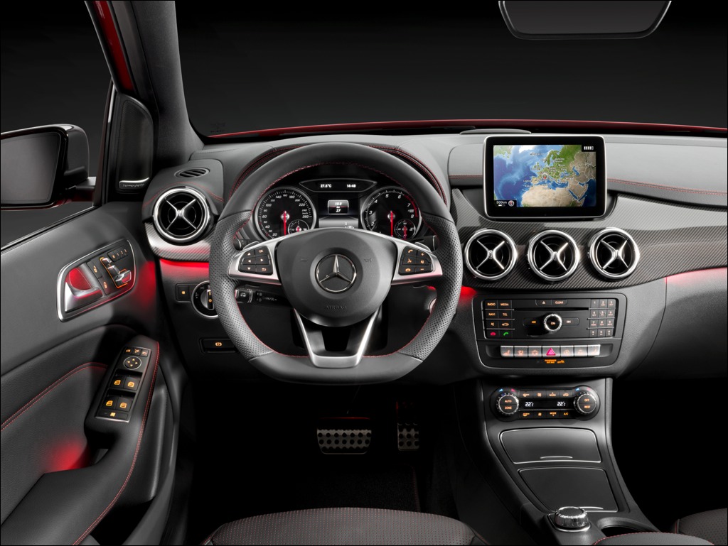 Mercedes-Benz_B_Class_Interior_3