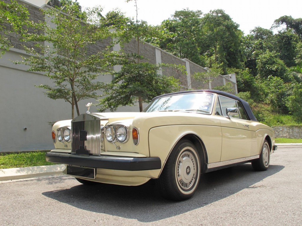 1983 Rolls-Royce Corniche Convertible