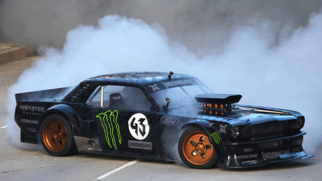 Ken Block Hoons A Classic Ford Mustang In Gymkhana 7 Video Autofreaks Com