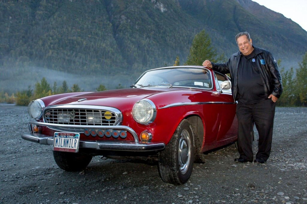 1966-volvo-p1800-3-million-miles-with-irv-gordon-left-front-close-up-1