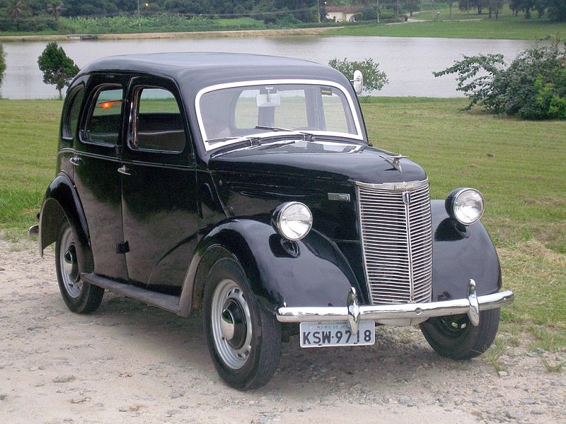 800px-1948_Ford_Prefect_E93A