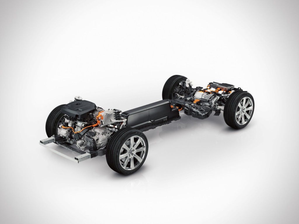 147972_The_all_new_Volvo_XC90_Twin_Engine_powertrain