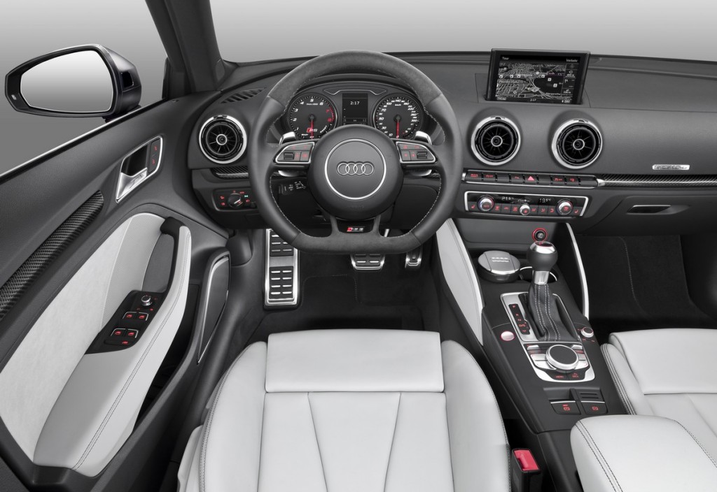 Audi_RS3_Sportback-07