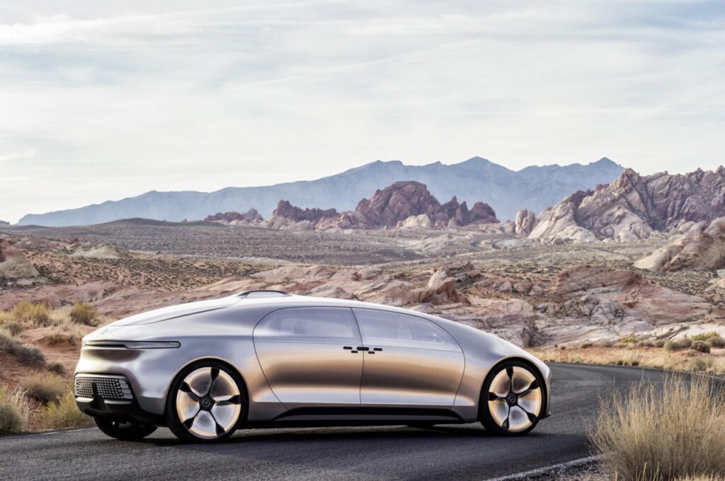 Mercedes-Benz F 015 Luxury in Motion  (9)