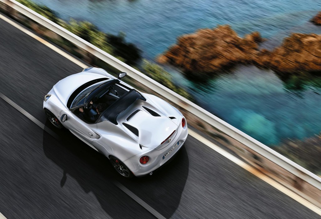 Alfa Romeo 4C Spider (4)