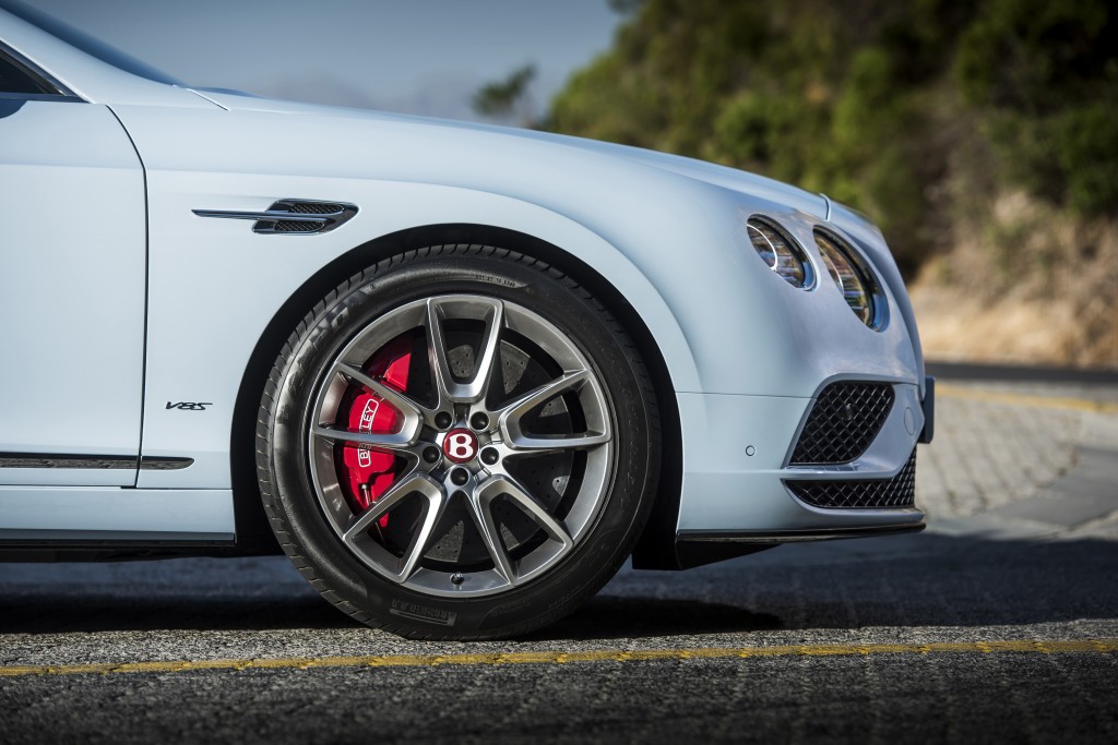 Bentley Continental GT Cabriolet Photo: James Lipman / jameslipman.com