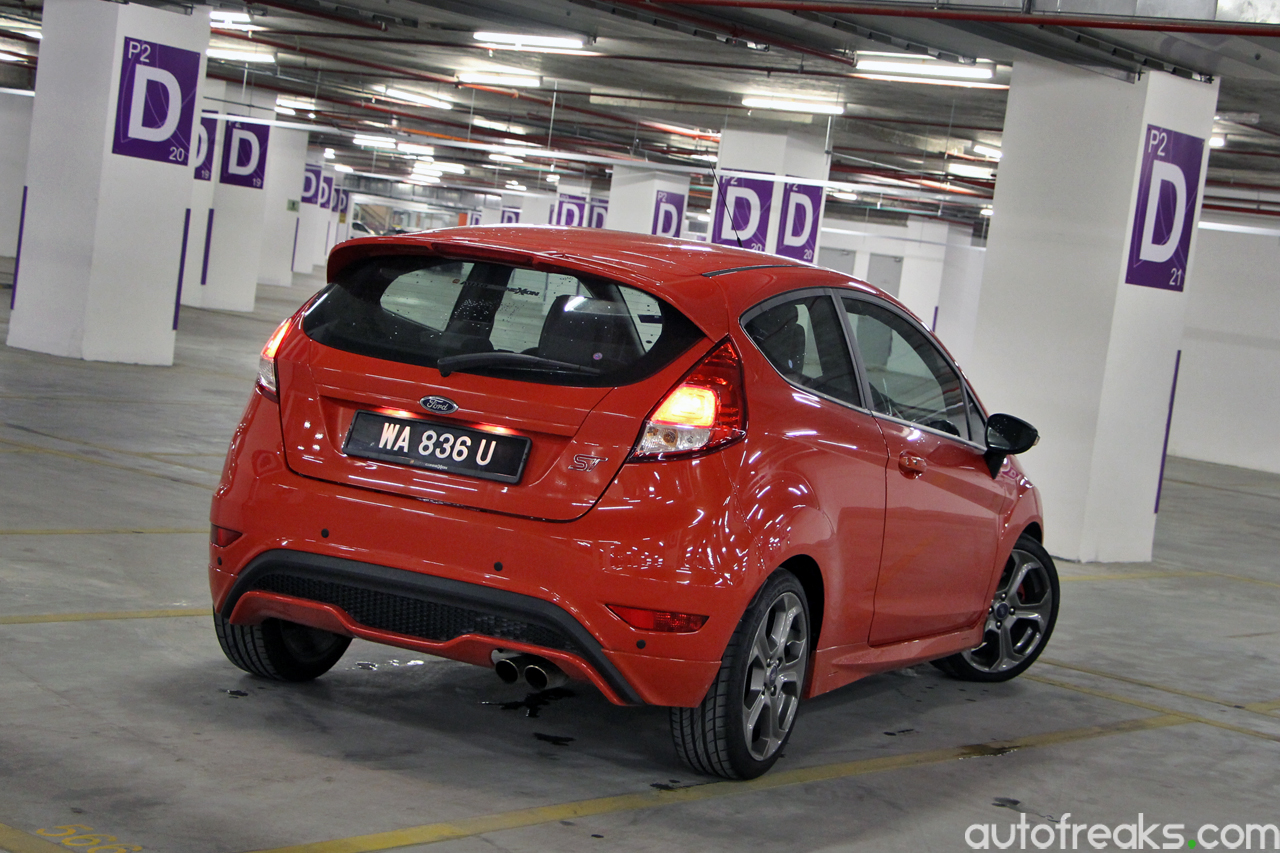 Ford-Fiesta-2015 (38)