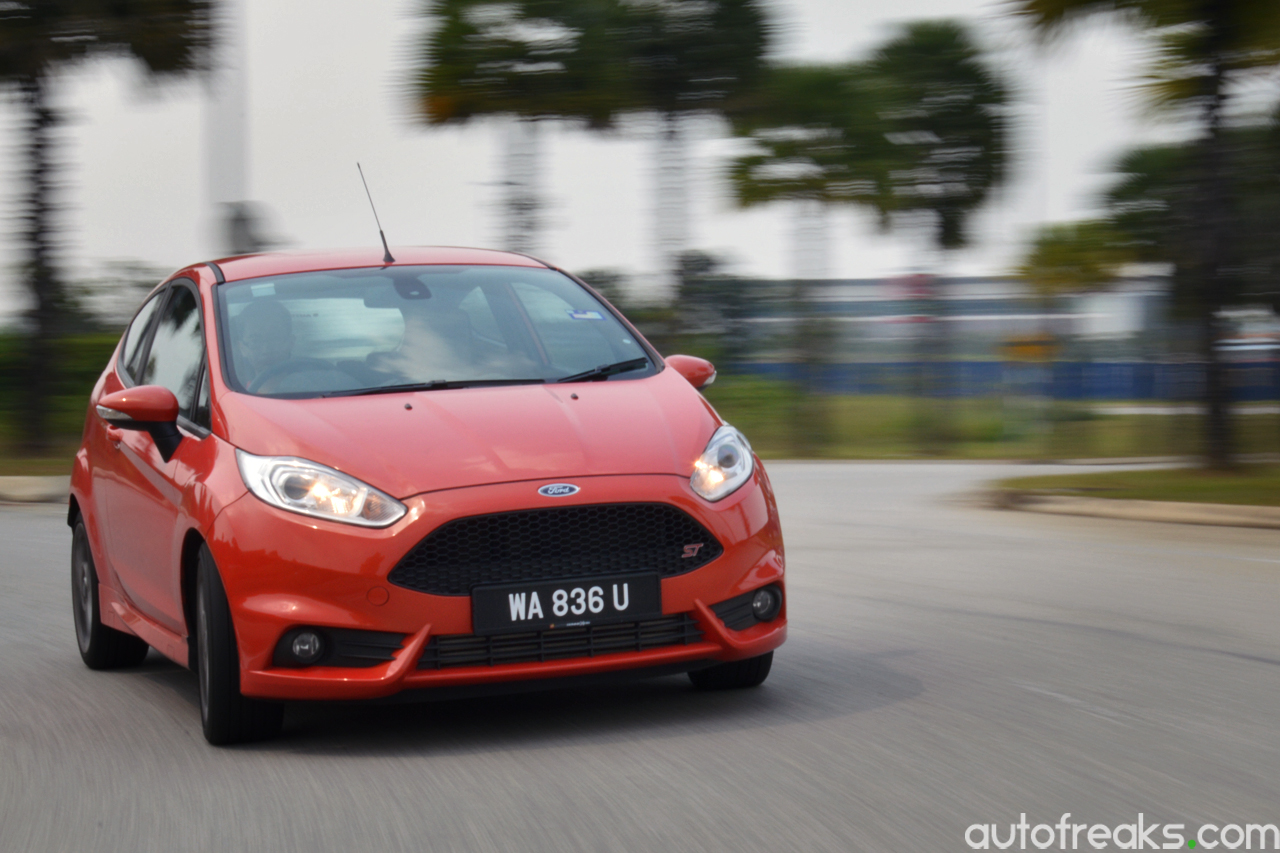 Ford-Fiesta-2015 (48)