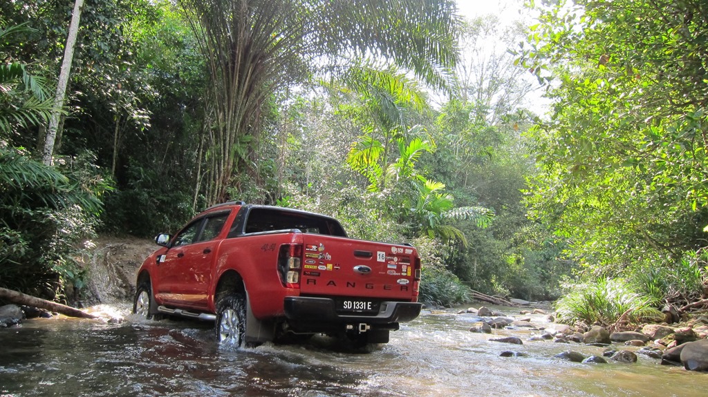 Ford-lanun-darat-2015 (2)