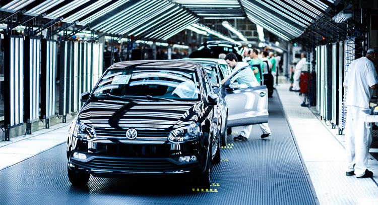 VW-Polo-assembly-0