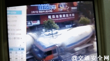guangdong-china-cement-trucks-flatten-bmw