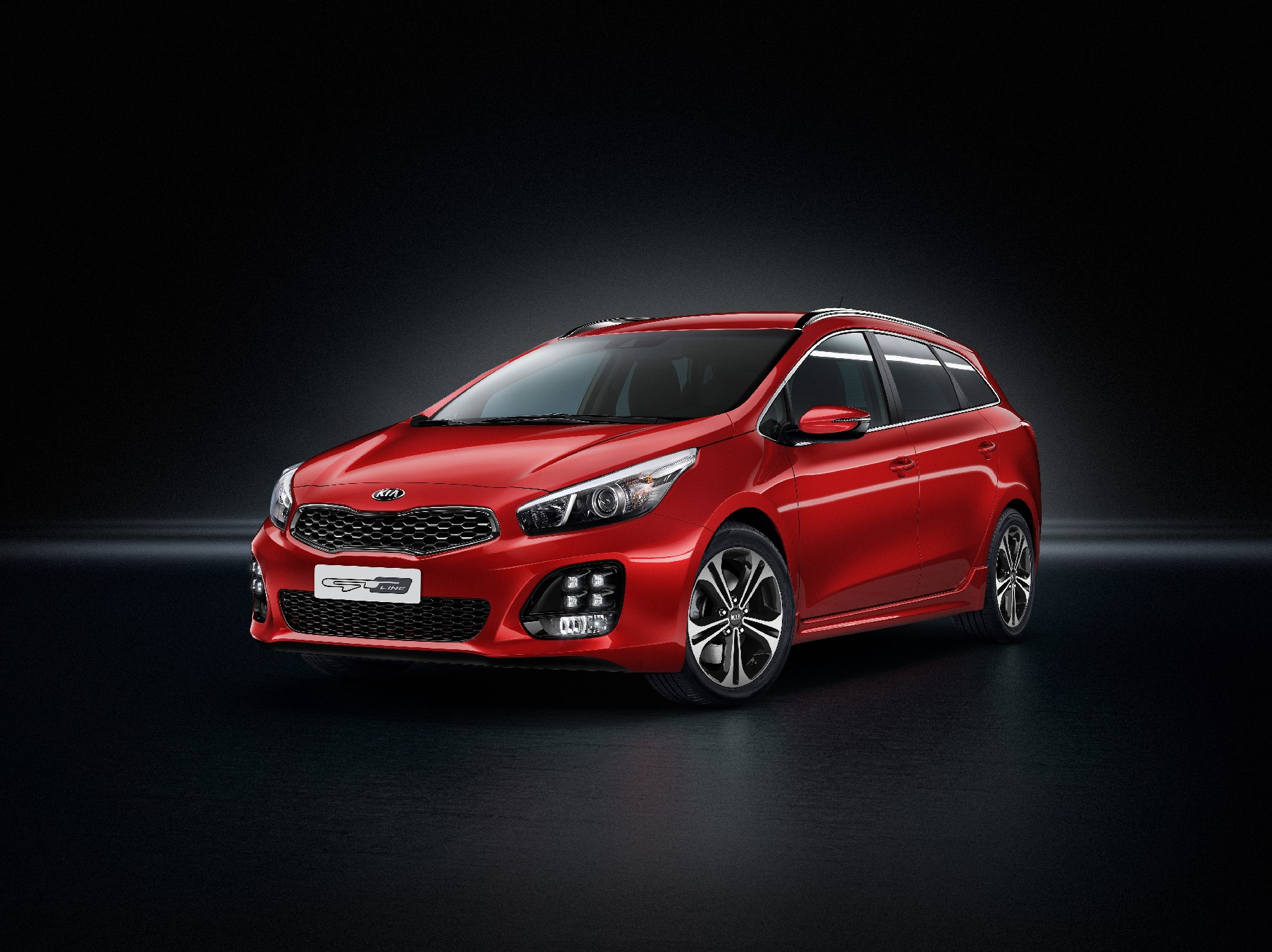 kia ceed gt line  front-low (3)