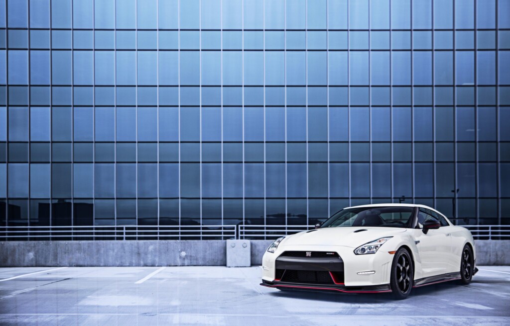 2016-nissan-gtr-002-1