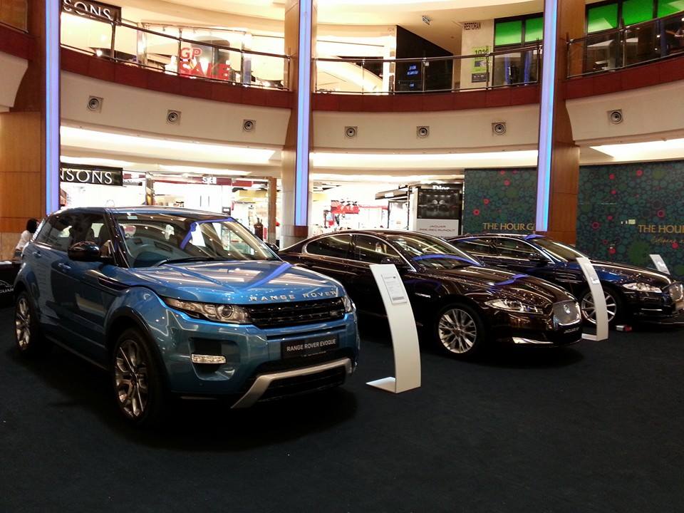Jaguar Land Rover Road Show (2)