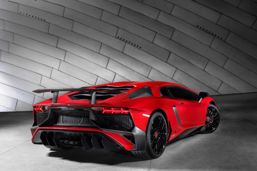 Lamborghini Aventador LP 750-4 Superveloce  (5)