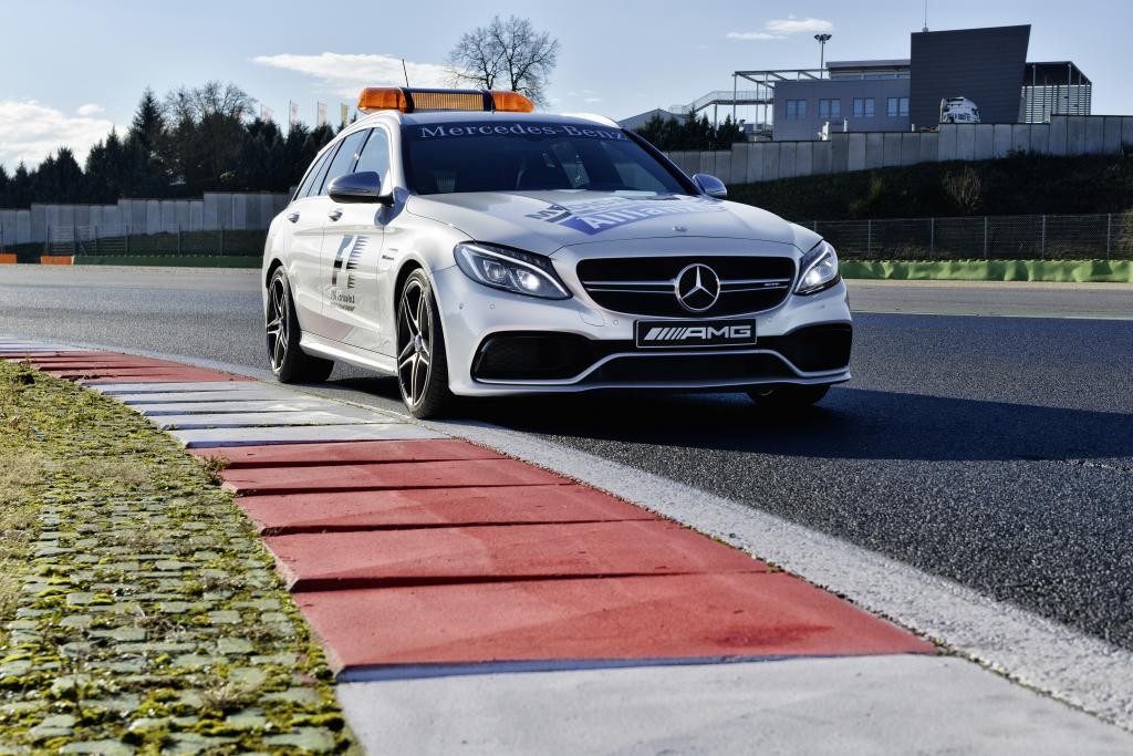 Mercedes-AMG_C63S-5