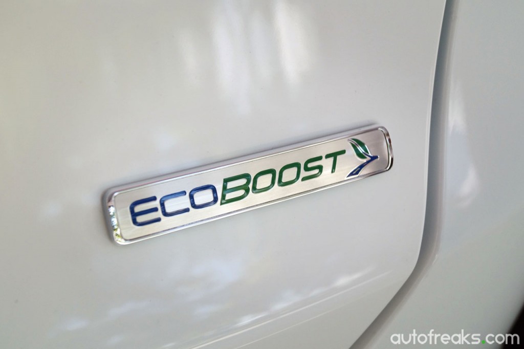 2015_Ford_Mondeo_EcoBoost (6)