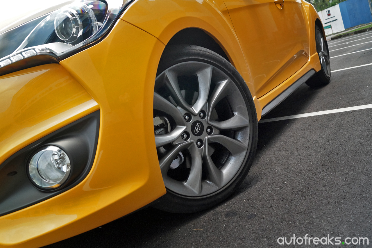 Hyundai_Veloster_Turbo_Test_Drive_Preview (8)