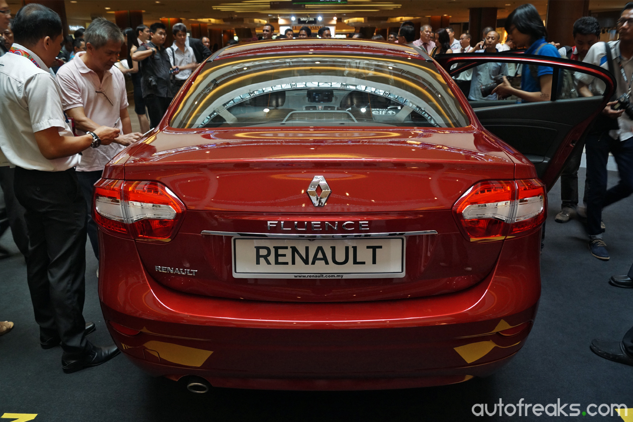 Renault_Fluence_Facelift_Launch (13)