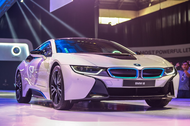 The all-new BMW i8 (3)