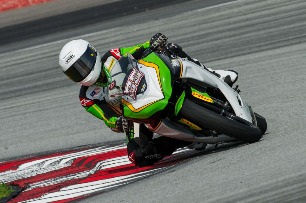 2015 Pirelli Malaysia Superbike Championship Series - OPEN 250 CLASS - Siti Norafizah Muhamad-01