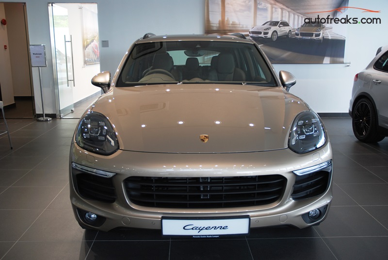 2015 Porsche Cayenne  (13)