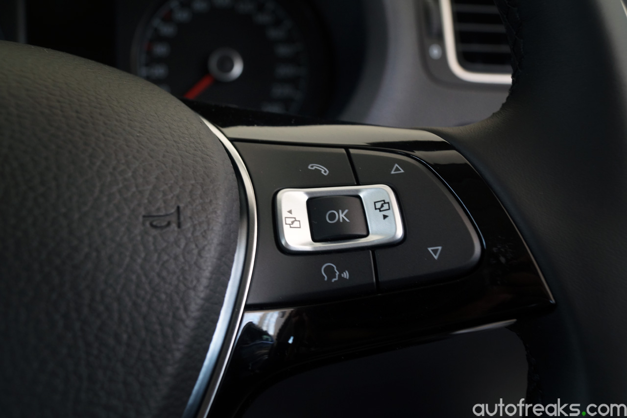 2015_VW_Volkswagen_polo_facelift (1)