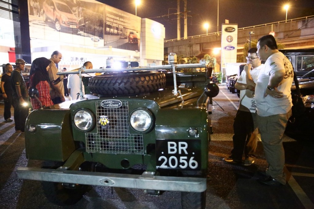 This beautifully restored 1955 Series 1 Mk 2 was found in a scrap dealer's yard in Mantin