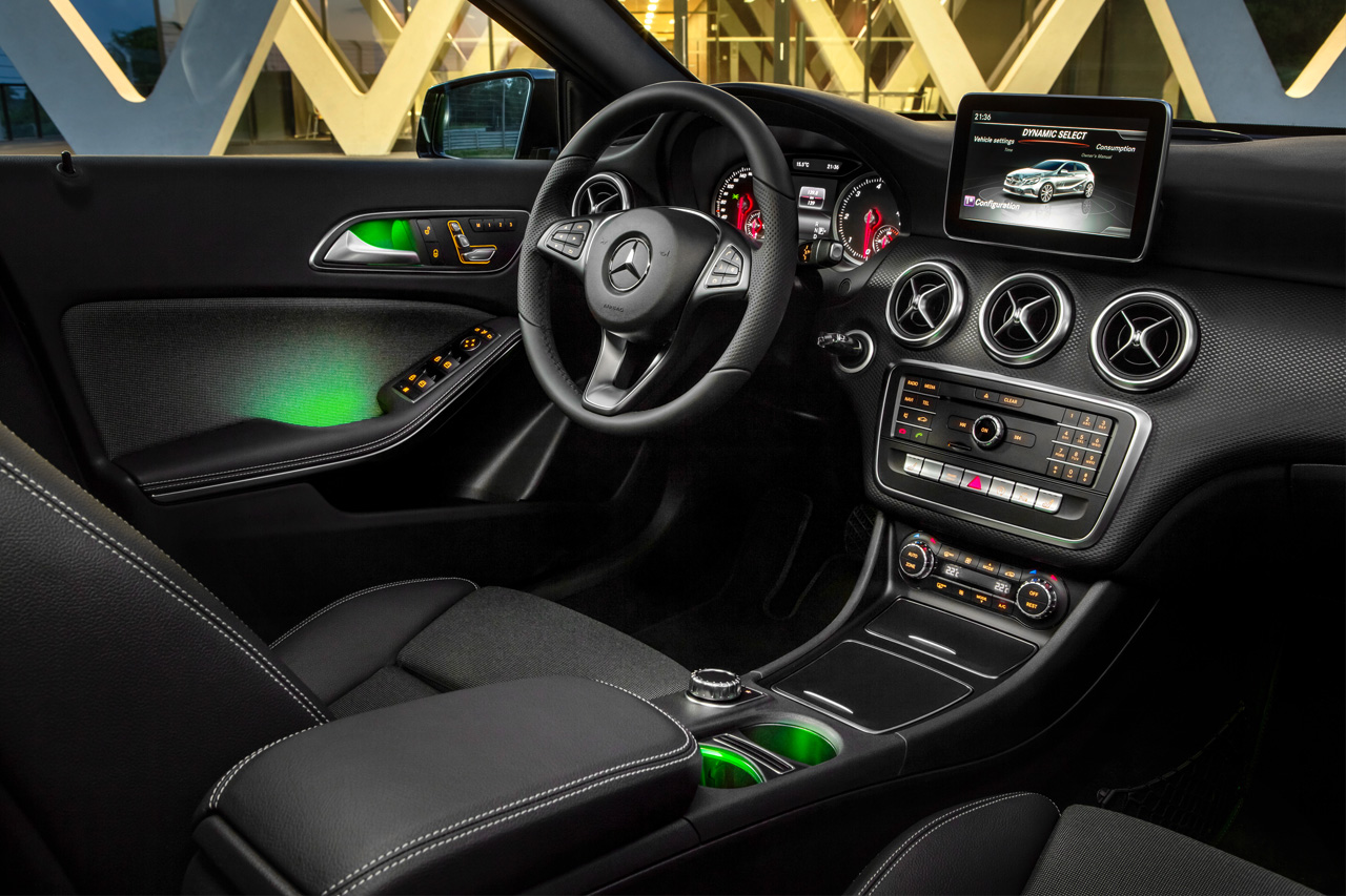 Mercedes-Benz_A-Class-FL_Interior_2