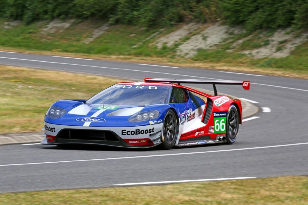 Photo 5 - Ford GT