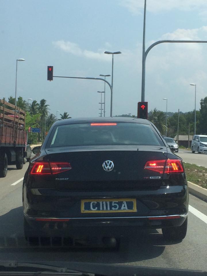VW_Passat_Spied_1