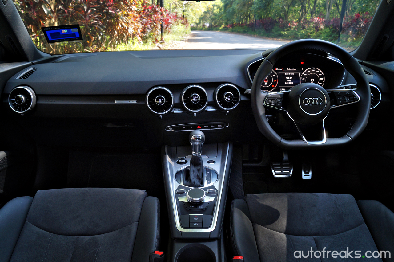 Audi_TT_Review (24)