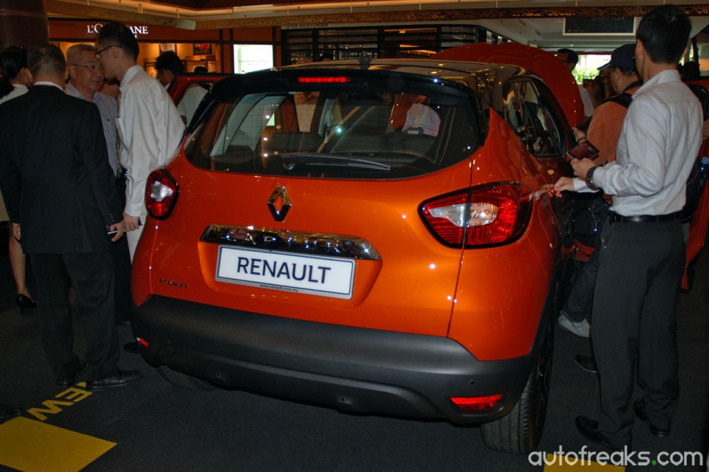 Renault_Captur_Preview_2015 (3)