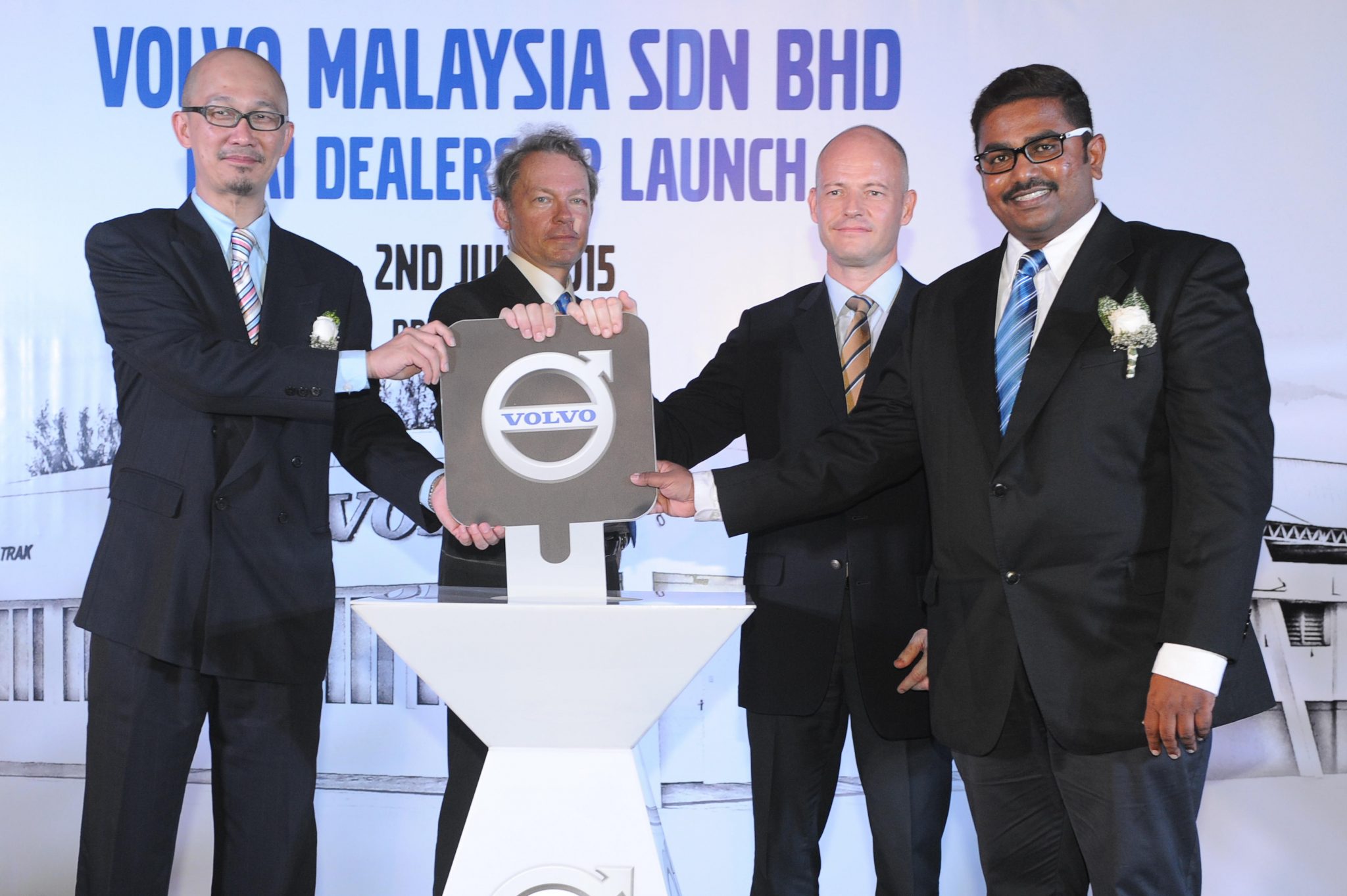 Volvo_Prai_Dealership_Opening_2015 (2)