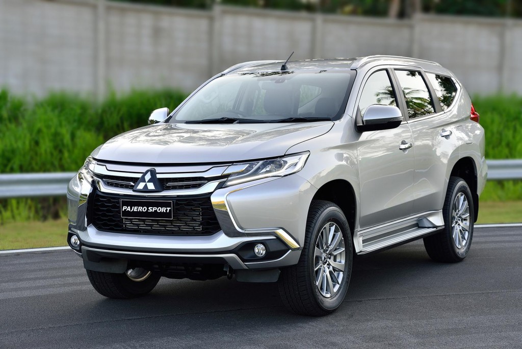 2015 Pajero Sport  (77)