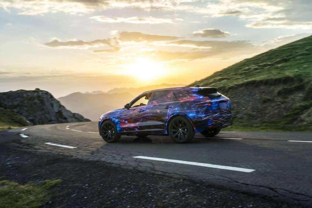 Jaguar F-Pace (3)