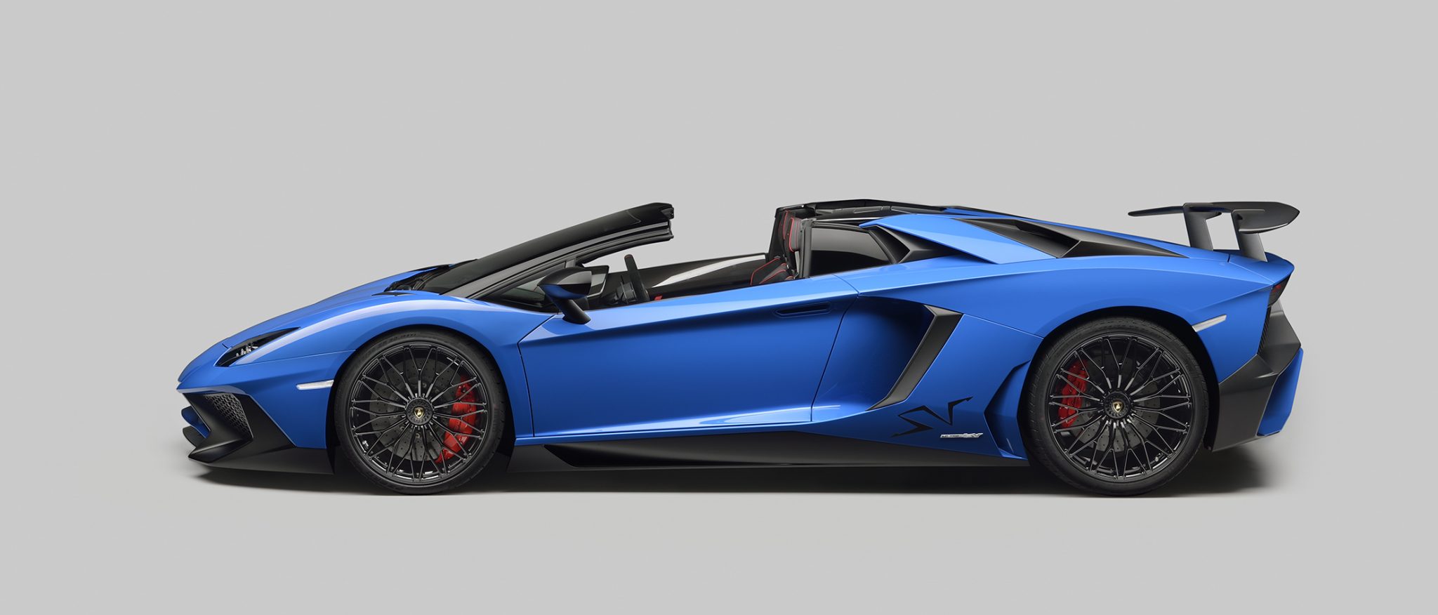 Lamborghini_Aventador_SV_Roadster_9