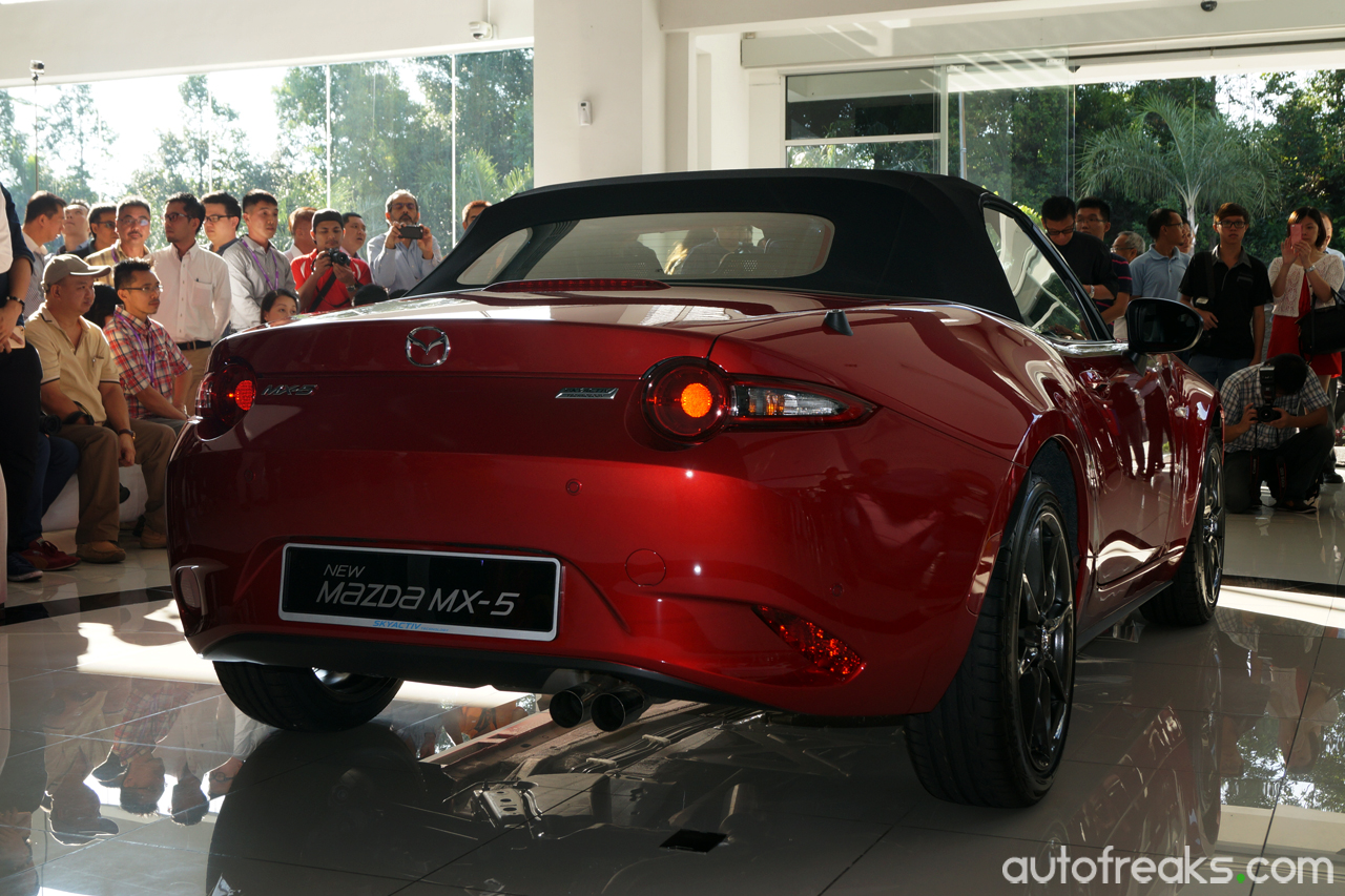 Mazda_MX_5_Launch (4)