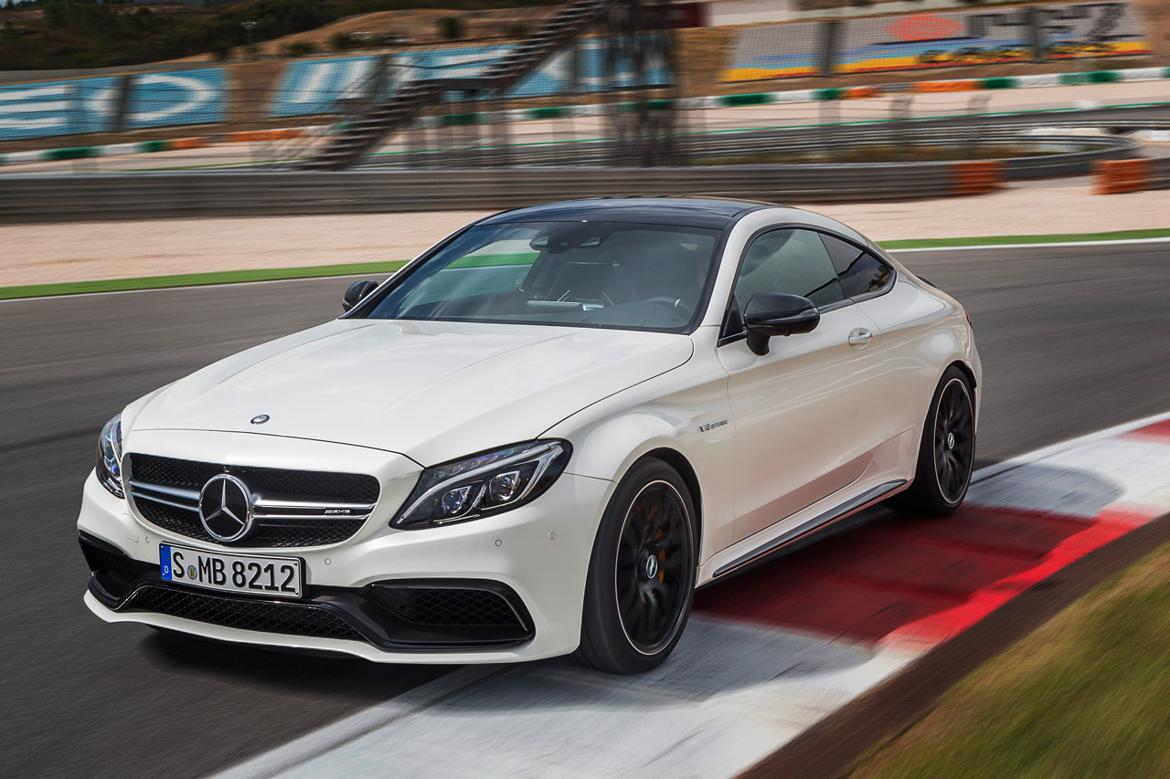 Mercedes_AMG_C63_S_Coupe_1
