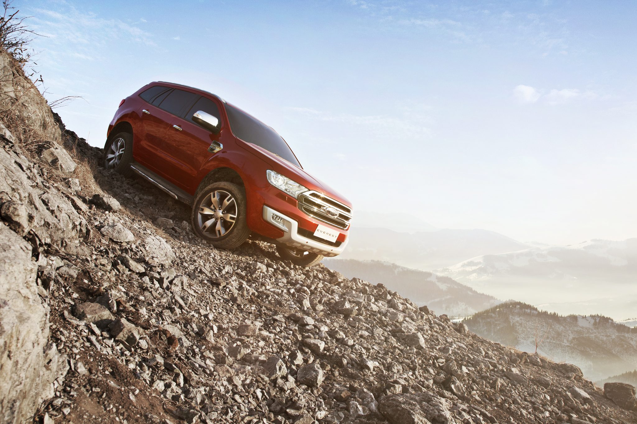 New Ford Everest-Descent
