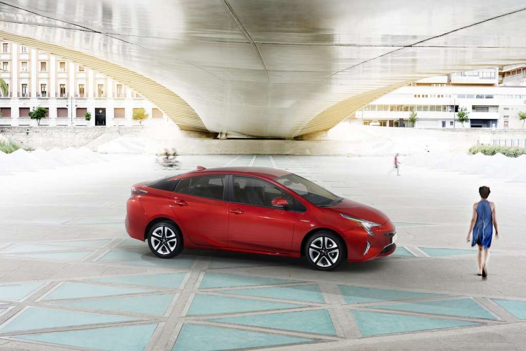 2016 Toyota Prius (54)