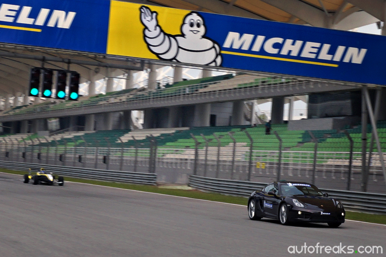 Michelin_Pilot_Sport_Experience (7)