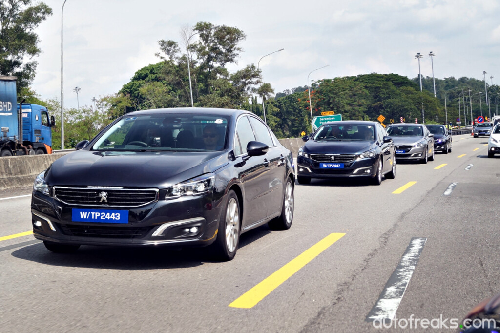 Peugeot_508_PLUS_Highway