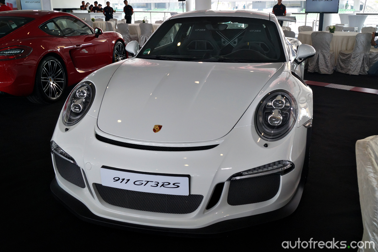 Porsche_911_GT3_RS_Launch (2)